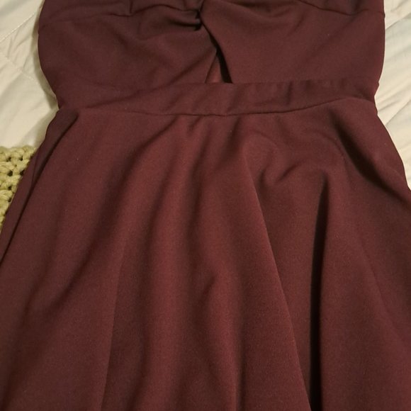 Romper - Picture 3 of 4